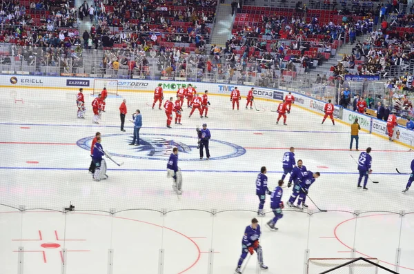 Juego de hockey sobre hielo en Sochi, Rusia 2015 —  Fotos de Stock