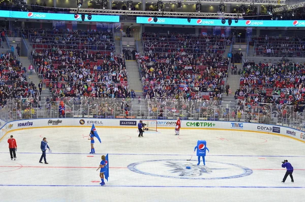 Juego de hockey sobre hielo en Sochi, Rusia 2015 —  Fotos de Stock