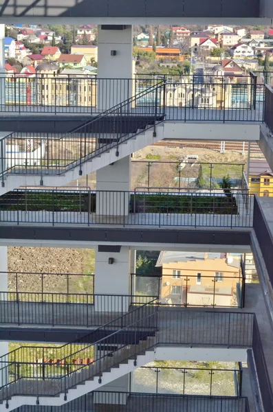 Escalier extérieur hôtel — Photo