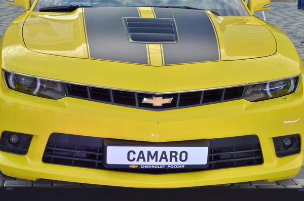 Chevrolet Camaro voiture gros plan — Photo