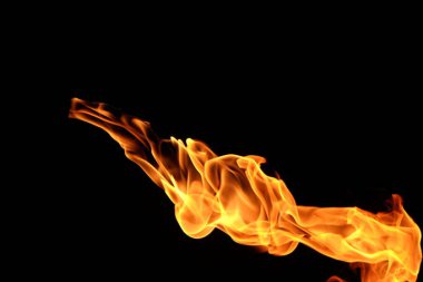 alevler siyah arkaplanda!!