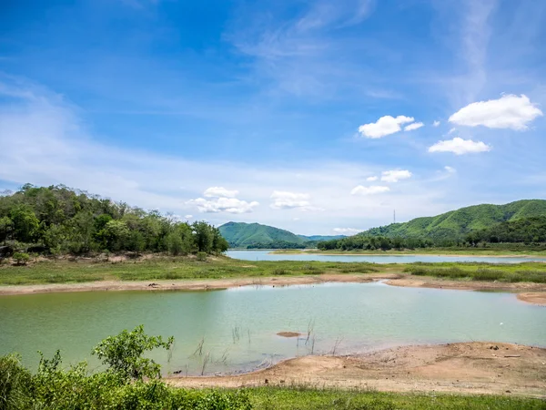 Landscape mountains & river — Stock Photo, Image