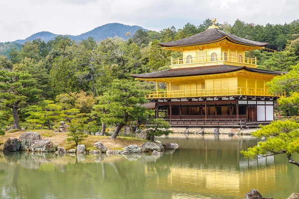 Kinkakuji Tapınağı
