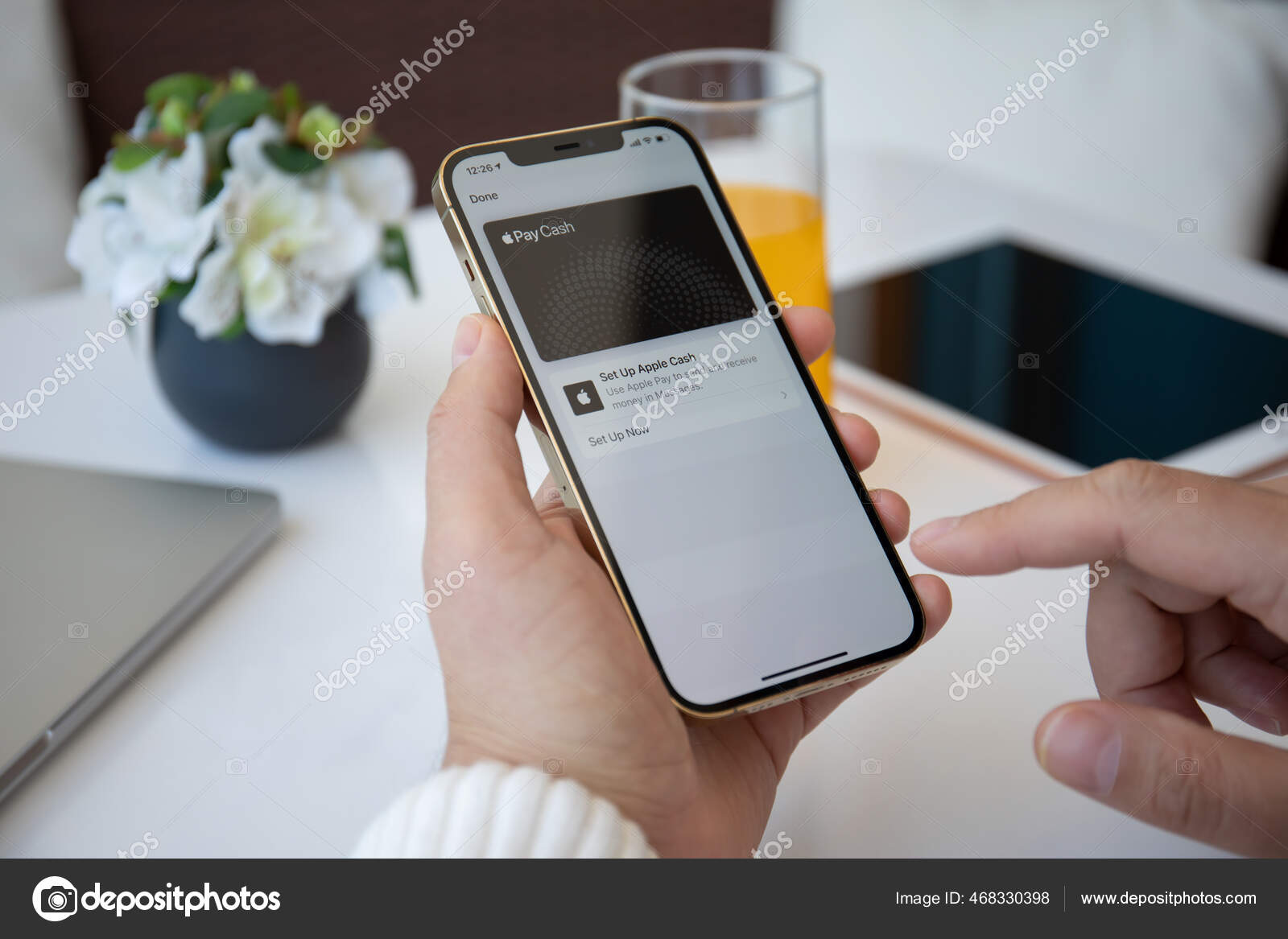 Alanya Turkey March 2021 Man Hand Holding Iphone Pro Max — Stock