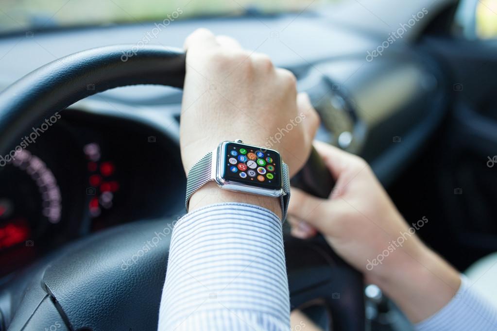 apple watch car