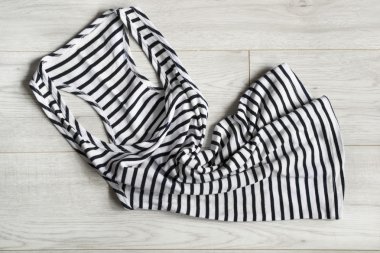 Ahşap arka plan üzerine