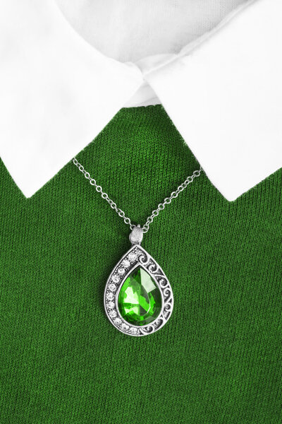 Necklace on pullover