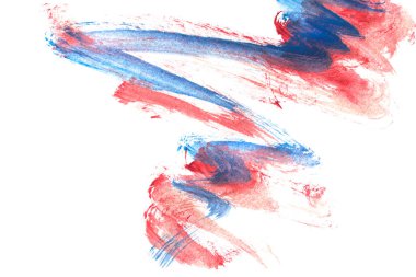 Suluboya soyut mavi ve kırmızı boya darbeleri beyaz üzerine izole