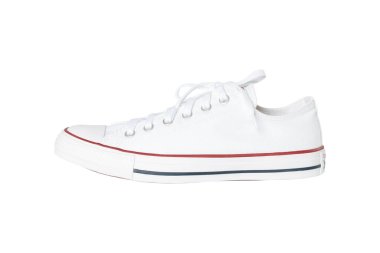 Bangkok, Tayland, 30 Ağustos 2020: Beyaz Converse, beyaz arka planda izole edilmiş tüm yıldız ayakkabıları. kırpma yolları.