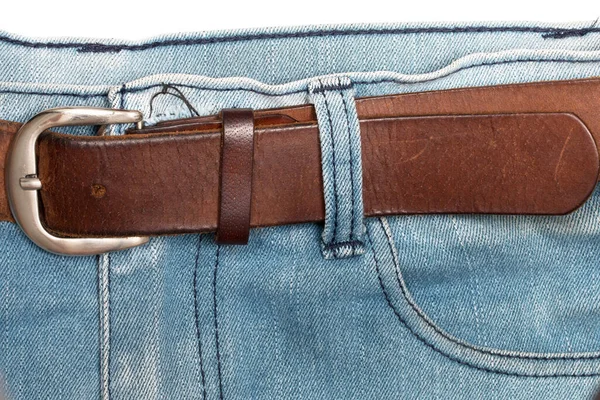 Oude Bruine Riem Met Blauwe Jeans — Stockfoto