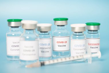 Coronavirus aşısı, COVID-19 aşısı. Sağlık ve Tıp Konsepti.