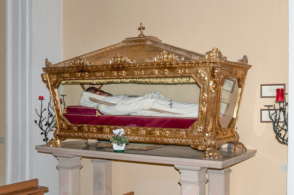 Бето-Уголино-делле-Каминат
