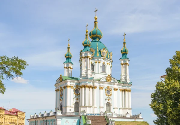 Andriyivskyy kerk in Kiev — Stockfoto