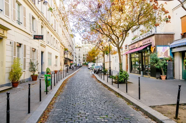 Cours des Petites Ecuries em Paris — Fotografia de Stock