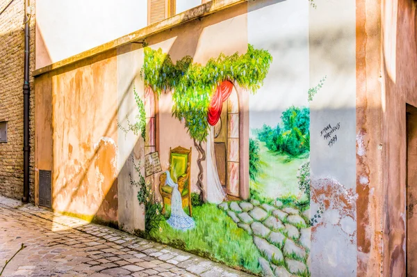 Peinture murale à Saludecio — Photo