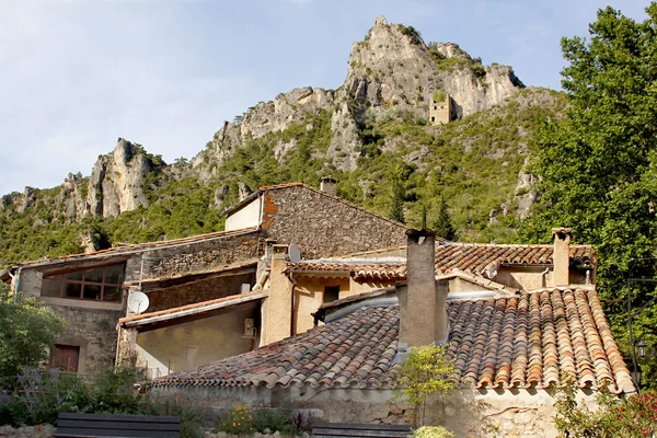 Небольшая деревня Франция — стоковое фото
