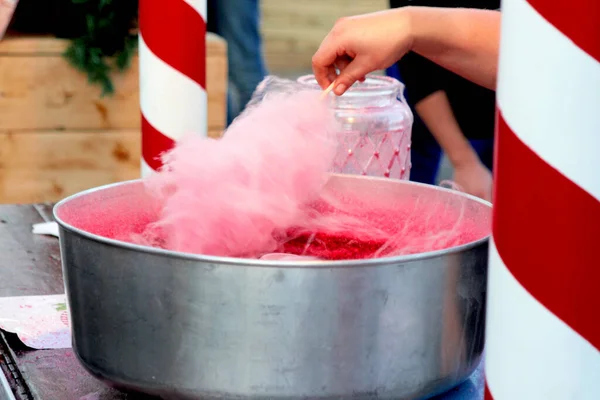 Hand Rolling Cotton Candy Candy Floss Machine Making Candyfloss — Stock Photo, Image