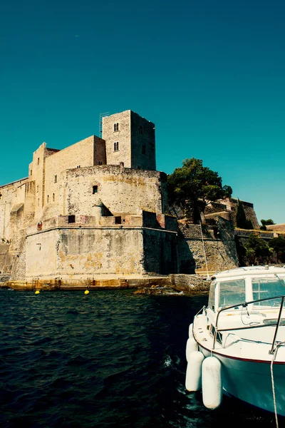 Kıyı Kasabası Collioure Notre Dame Des Anges Kilisesi Collioure Roussillon — Stok fotoğraf