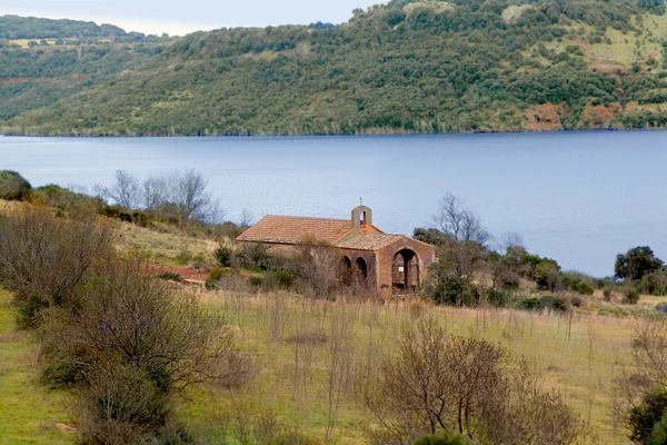 Lac de salagou (Франция)  ) — стоковое фото