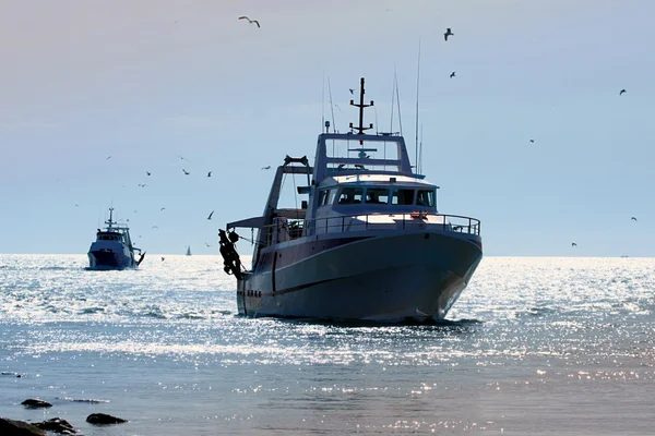 Barco de pesca —  Fotos de Stock