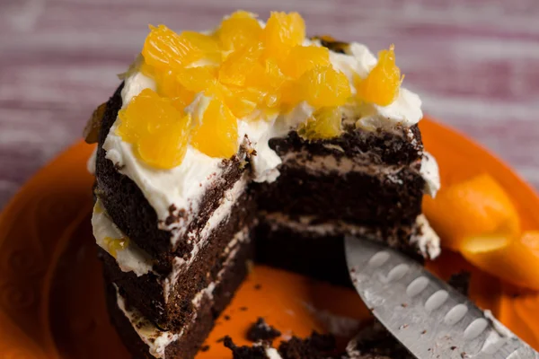 Κέικ σοκολάτας με πορτοκάλια — Φωτογραφία Αρχείου