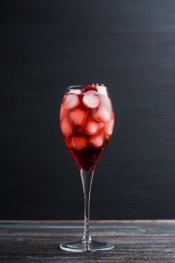 lezzetli nar kokteyl