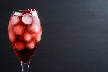 lezzetli nar kokteyl