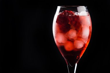 lezzetli nar kokteyl