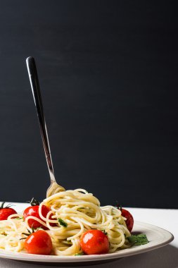 Kiraz domatesli makarna.