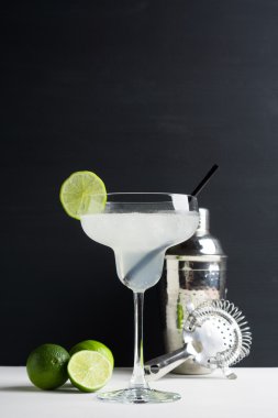 Limonlu kokteyl.