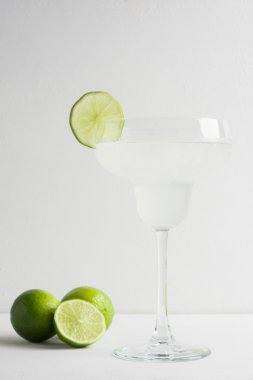 Limonlu kokteyl.