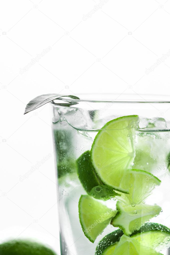 Fresh cocktail with lime slices