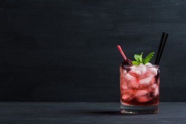 BlackBerry buzla kokteyl