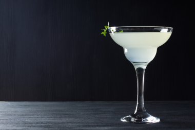 Kokteyl margarita cam