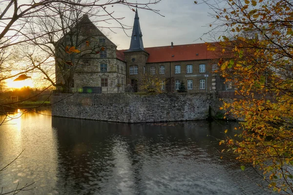Renesansowy Zamek Luedinghausen Zachodzie Słońca — Zdjęcie stockowe