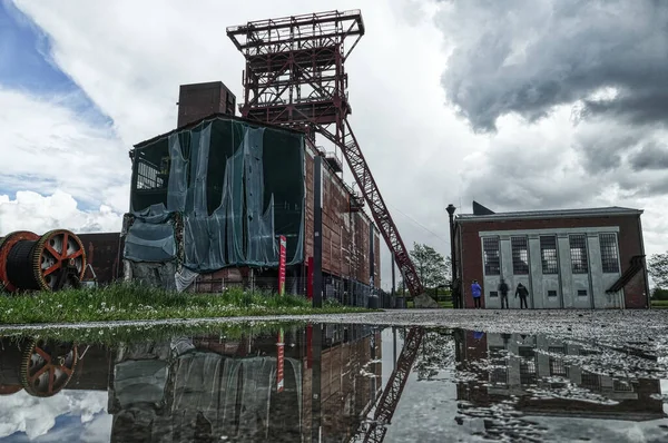 Gelsenkirchen 'deki tarihi kömür madeni binaları