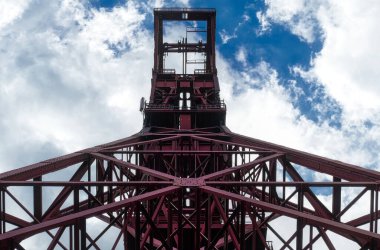 Gelsenkirchen 'de tarihi çift sarmalı kule