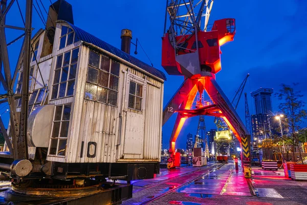 Grúas Antiguo Puerto Histórico Rotterdam Por Noche —  Fotos de Stock