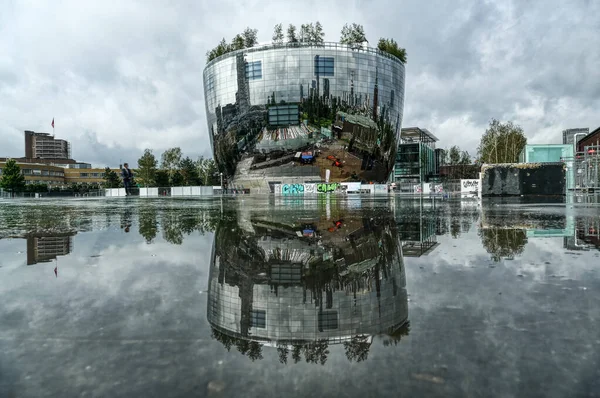 Spegelfasadbyggnad Museipark Rotterdam — Stockfoto