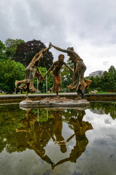 Fuente Histórica Parque Rotterdam — Foto de Stock