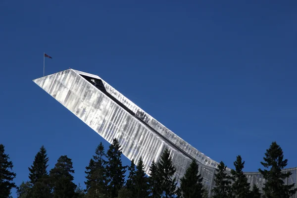 Holmenkoll スキー ジャンプ — ストック写真