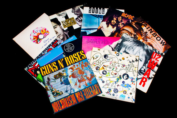 Старые виниловые пластинки
