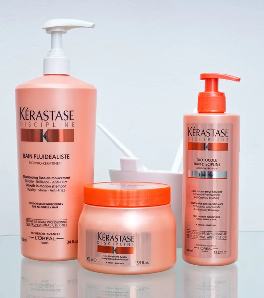 Produkty do włosów Kerastase — Zdjęcie stockowe