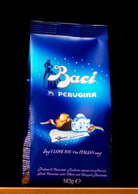 Baci Perugina şeker çikolata