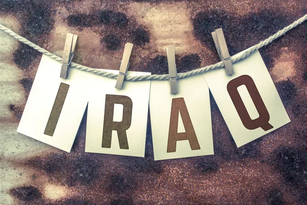 Koncepcja Iraku przypięte stemplowane karty na temat sznurka — Zdjęcie stockowe