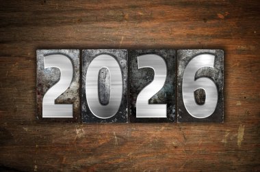 2026 yılı eski moda mektup baskı tipiyle yazılmış..