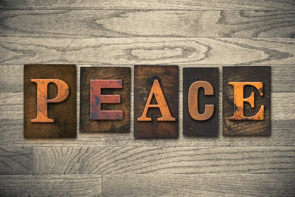 Peace Concept Wooden Letterpress Type — Stock Photo, Image