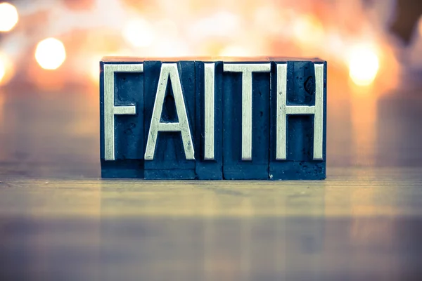 Faith Concept Metal Letterpress Type — Stock Photo, Image