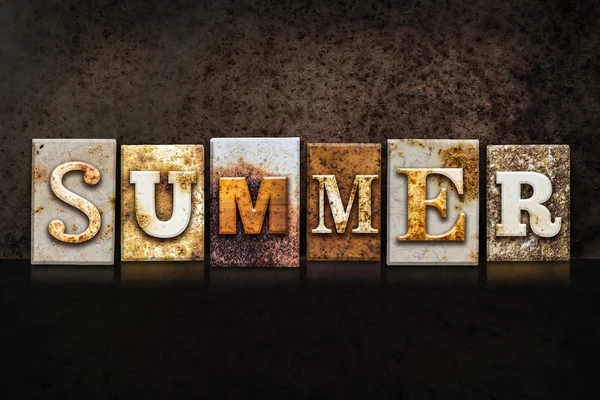 Summer Letterpress Concept on Dark Background — Stock Photo, Image