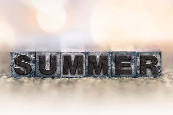 Summer Concept Vintage Letterpress Type — Stock Photo, Image